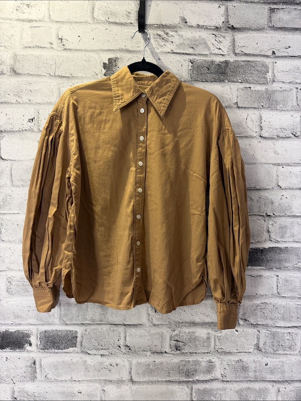 Banana Republic Poplin Balloon Sleeve Shirt